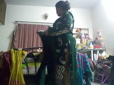 Mulher bonita traidora foda estilo cachorrinho com o melhor amigo do marido, filme de pornô de mulher pelada puta que pariu!
