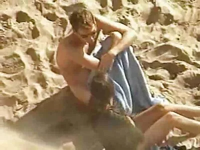 Esposa mexicana bem gordinha que ver filme pornô de mulher pelada faz um boquete horrível depois do trabalho!