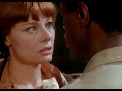 Esses são vídeo pornô de mulher pelada fazendo sexo alguns mamilos enormes