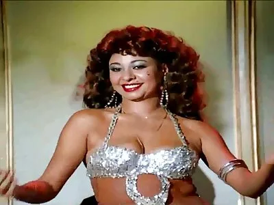 Ação anal vídeo pornô mulher pelada quente