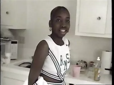 Doce adolescente no hardcore vídeo de pornô mulher dançando pelada