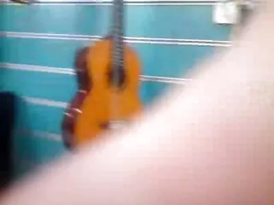 Gata mulher nua filme pornô pervertida chupa pau durante as compras