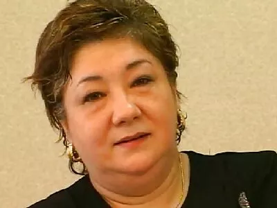 Sexo com namorada vídeo pornô só de mulher pelada peituda e gozada na boca