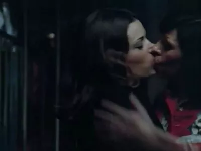 Gf quente e garganta quero ver vídeo pornô mulher pelada profunda