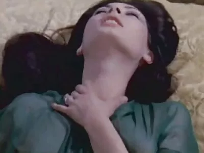 Doce quero filme pornô de mulher pelada diversão lésbica