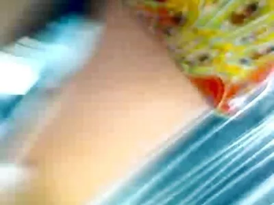 Babe se diverte e acaricia vídeo de pornô pelada meu pau