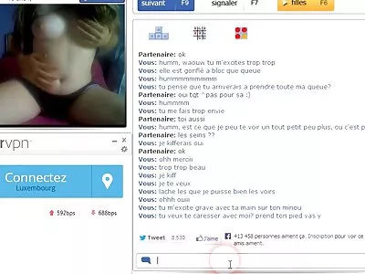 Puta loira fica com o rosto vídeo de mulher pelada de pornô fudido por cara