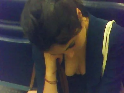 Frenesi sexual matinal quero ver vídeo pornô de mulher pelada