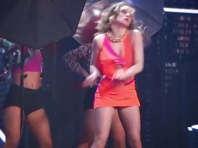 TEEN LINGERIE STRIPTEASE filme pornográfico de mulher pelada