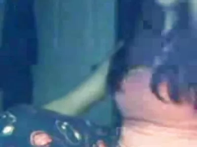 Webcam vídeo de pornô com mulher nua Solo Sucking Dildo