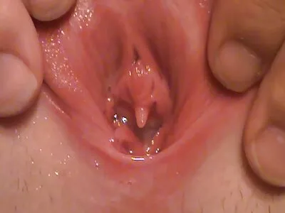 Morena madura cavalga vídeo de pornô só de mulher pelada meu pau