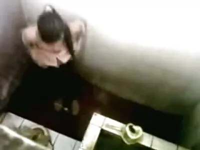 Boquete na floresta e gozada na quero assistir filme pornô de mulher pelada boca